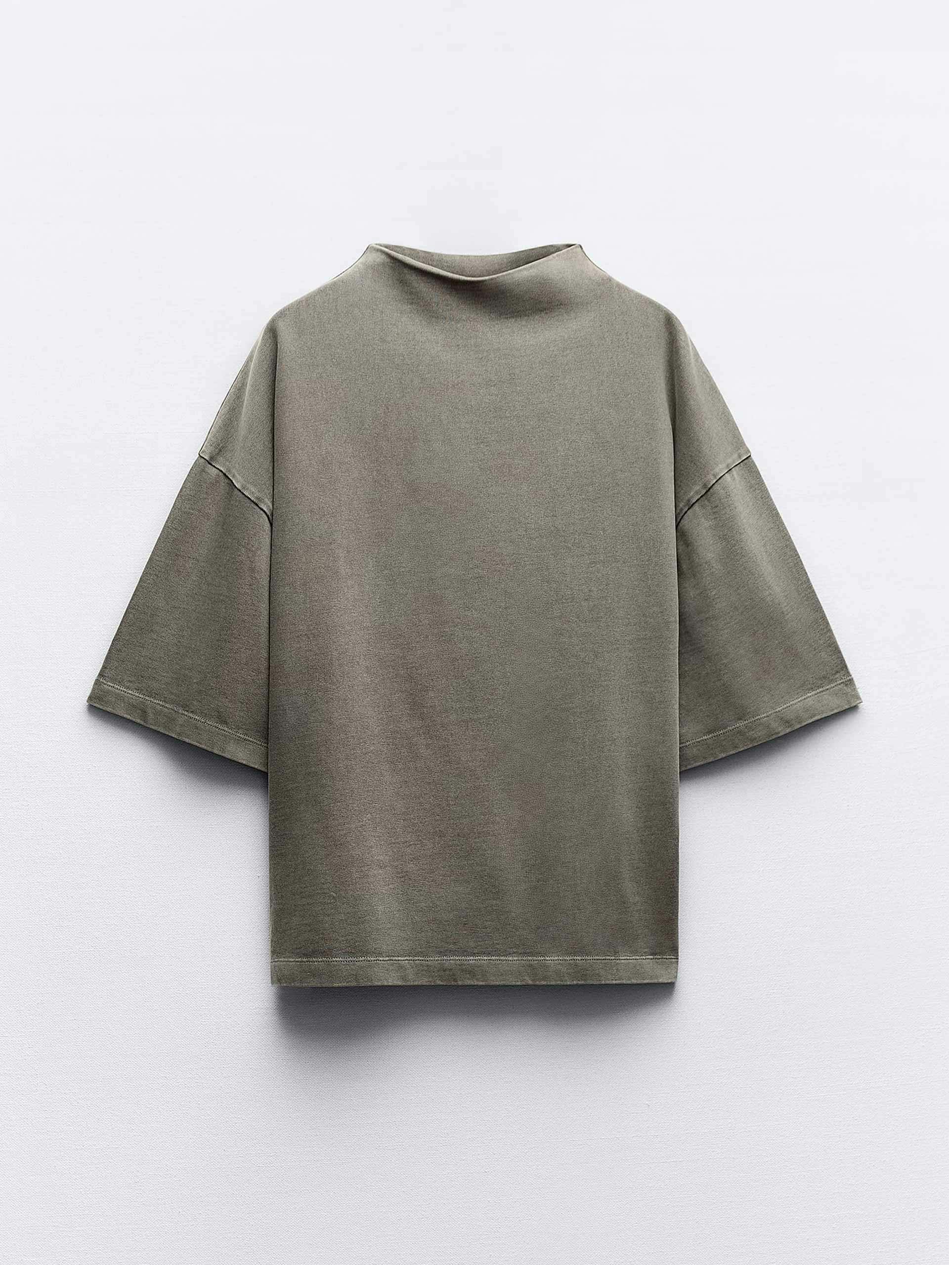 Clean cotton dark grey t-shirt
