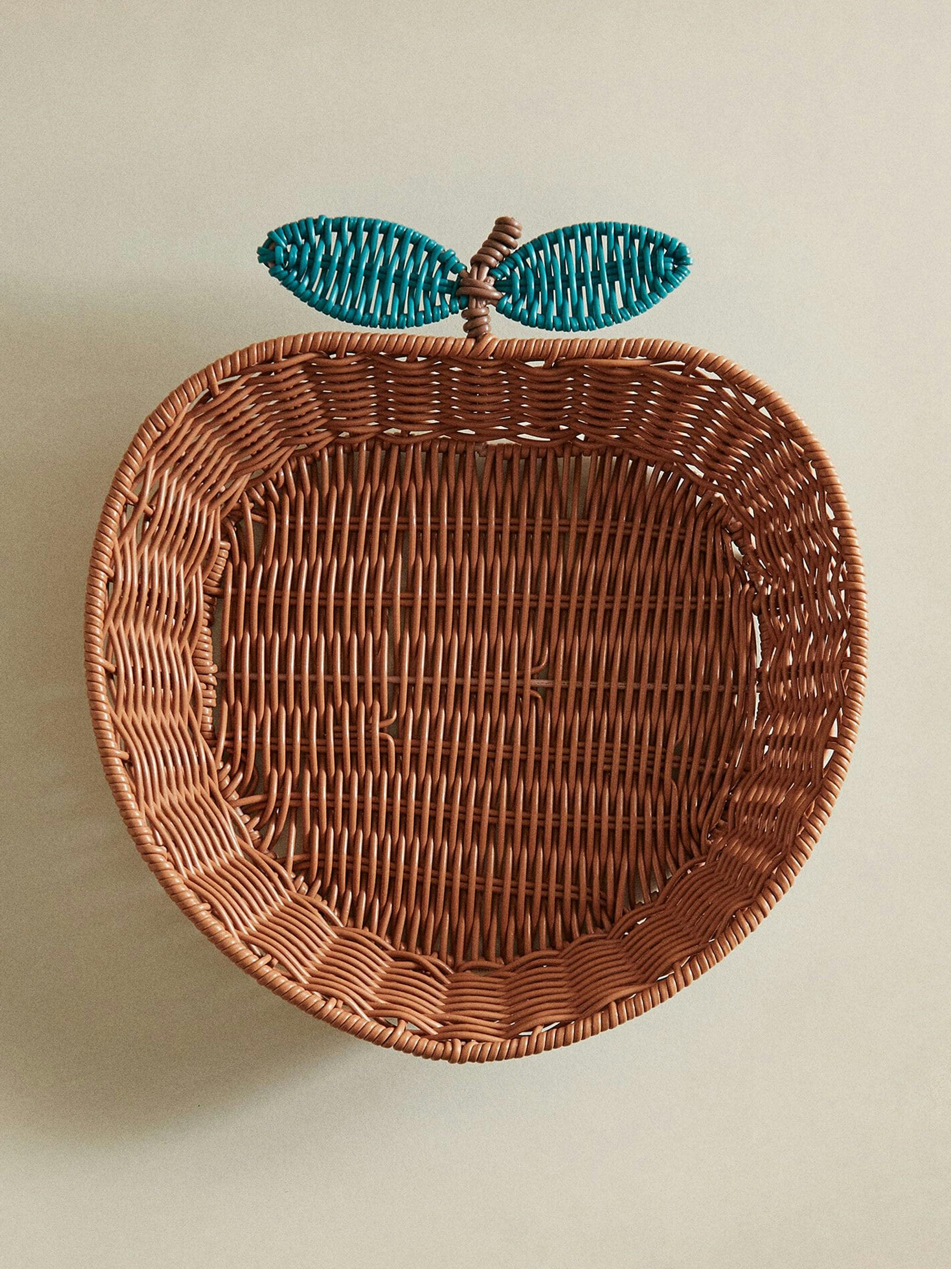Decorative apple basket