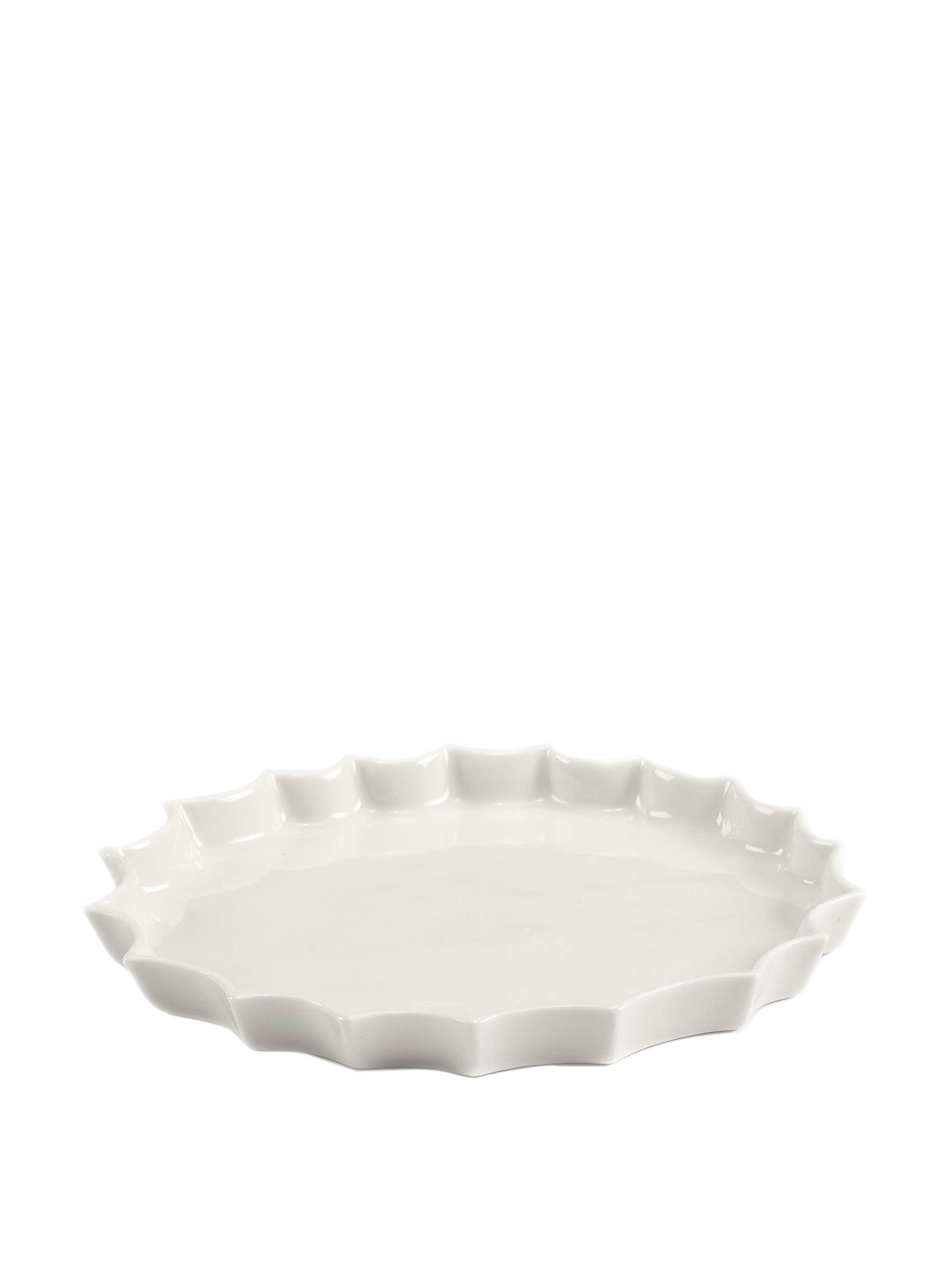 White porcelain Canele plate
