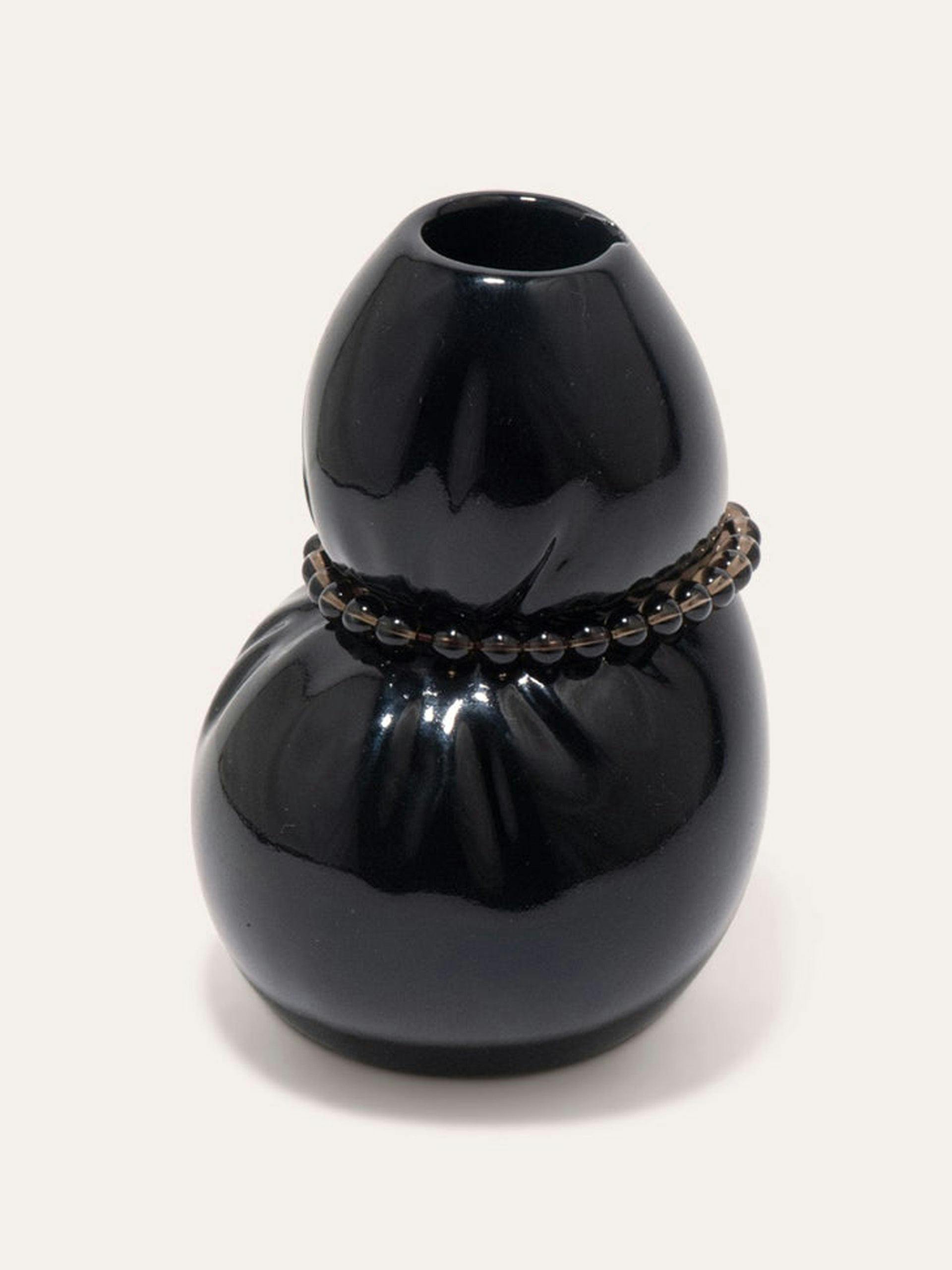 "Squeezed" small vase in gloss black with black onyx
