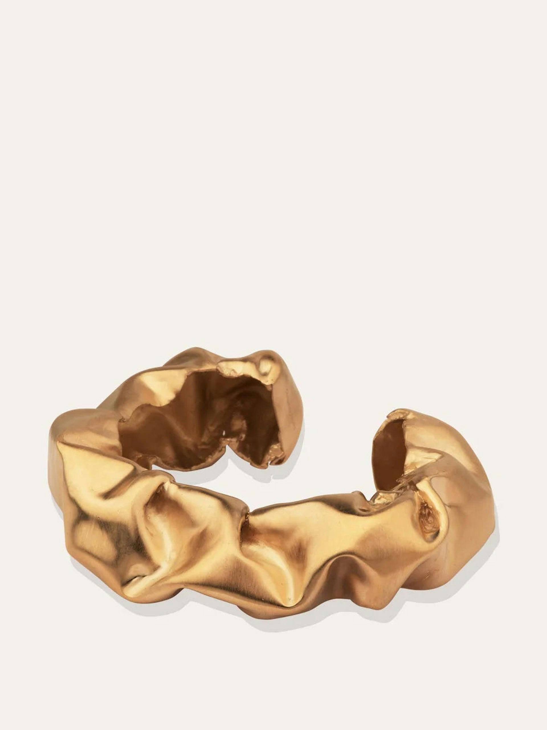 "Scrunch" gold plated cuff