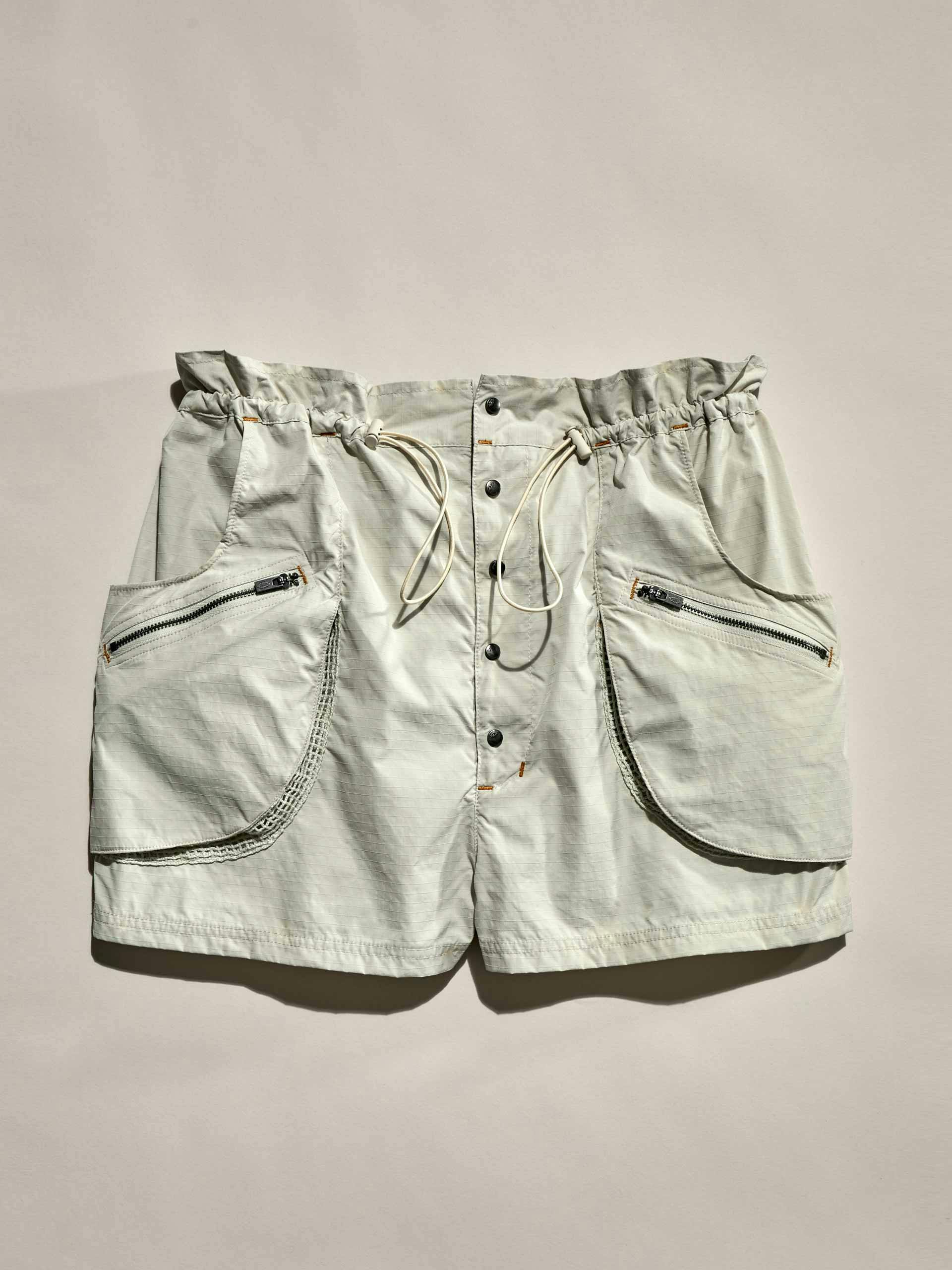 White solid shorts