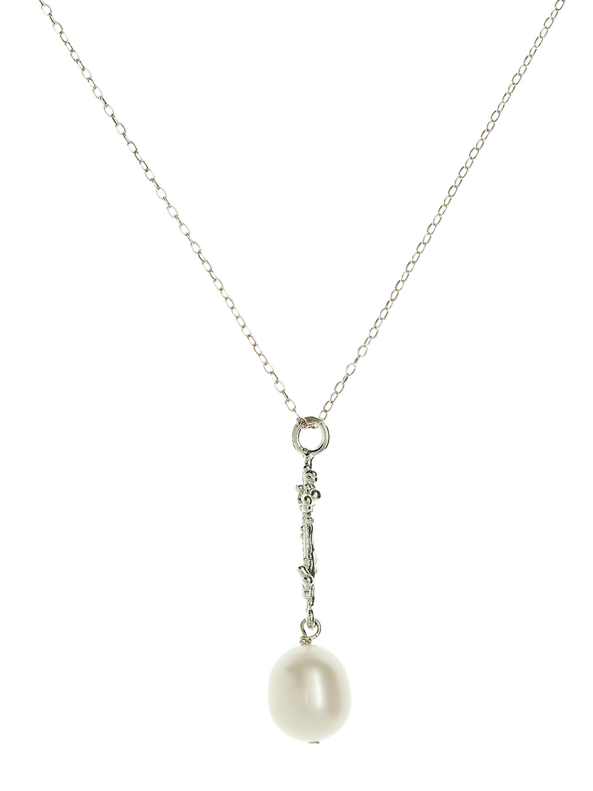 The Lustre of the Moon necklace