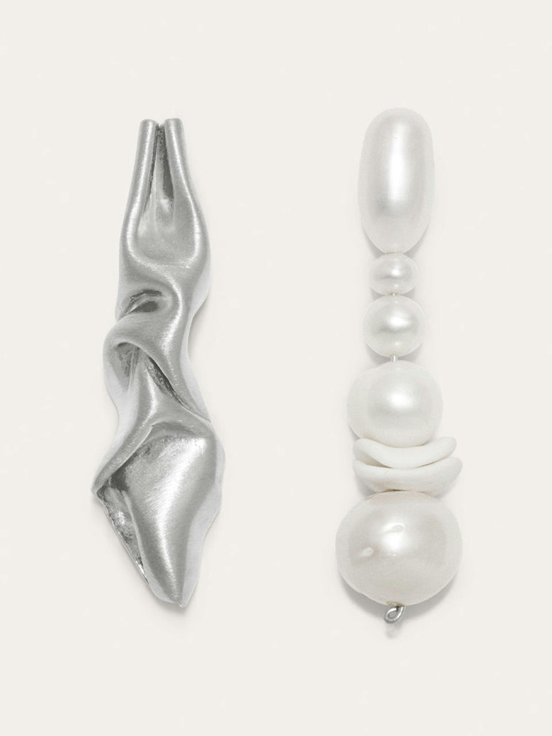 "Notsobig Crumple" pearl and ceramic platinum plated earrings