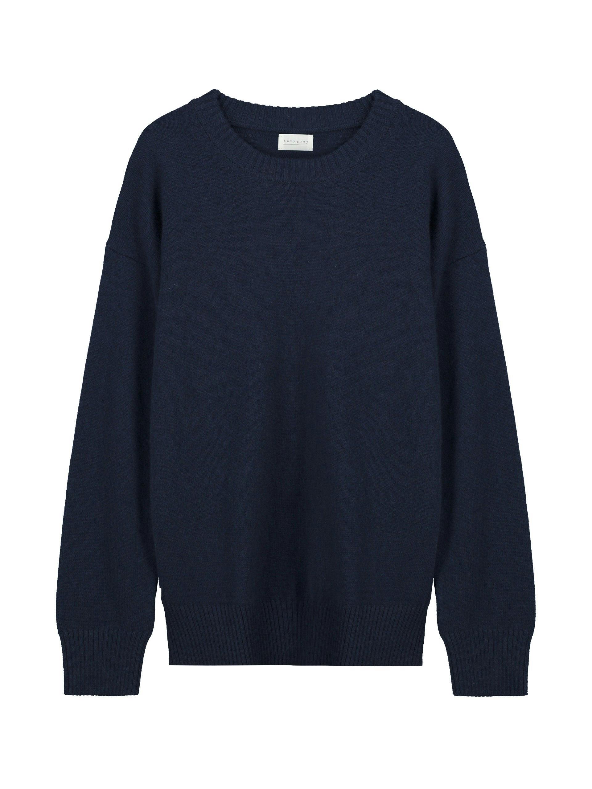 The Relaxed knit in navy