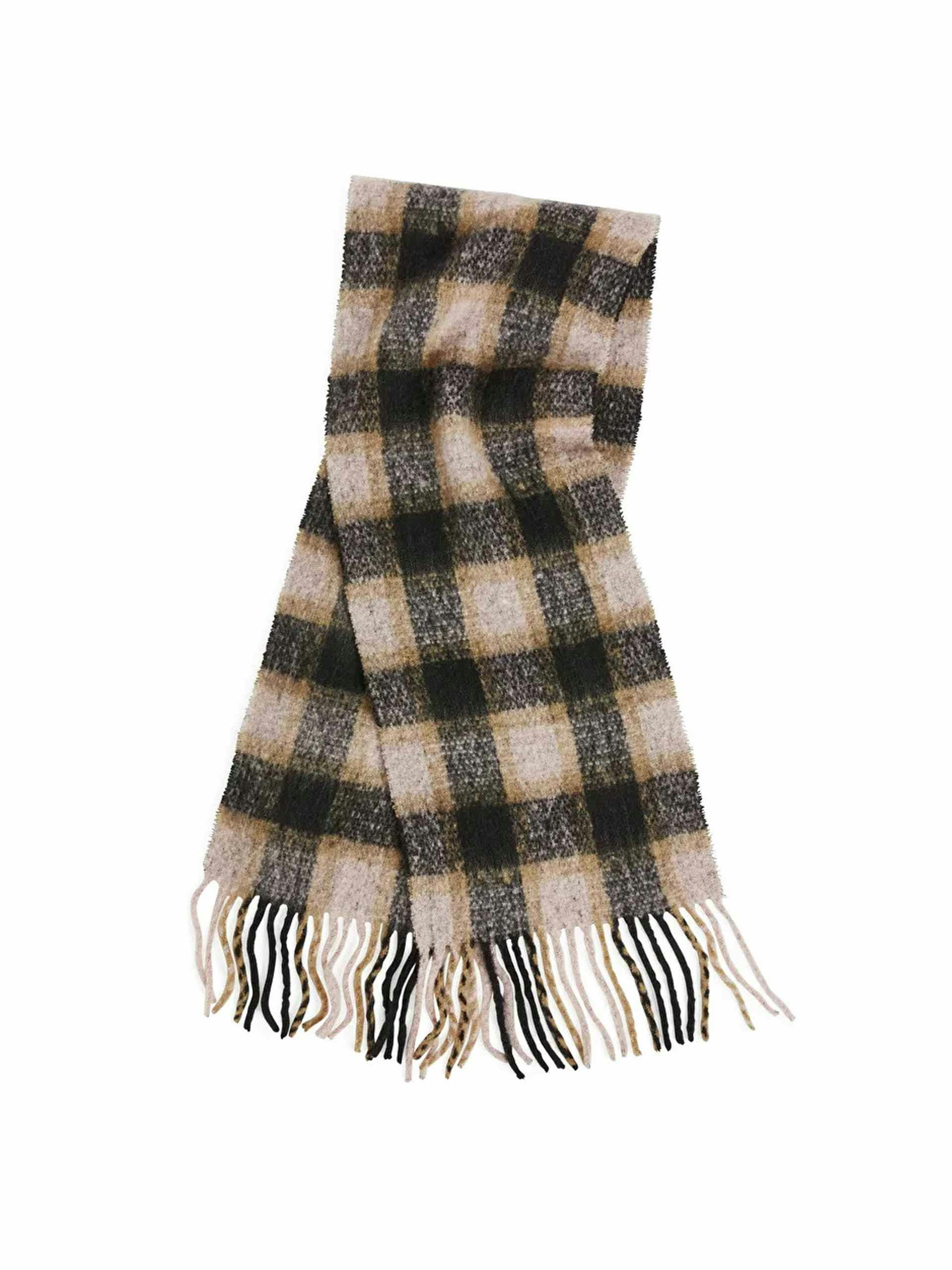 Chunky woven check scarf