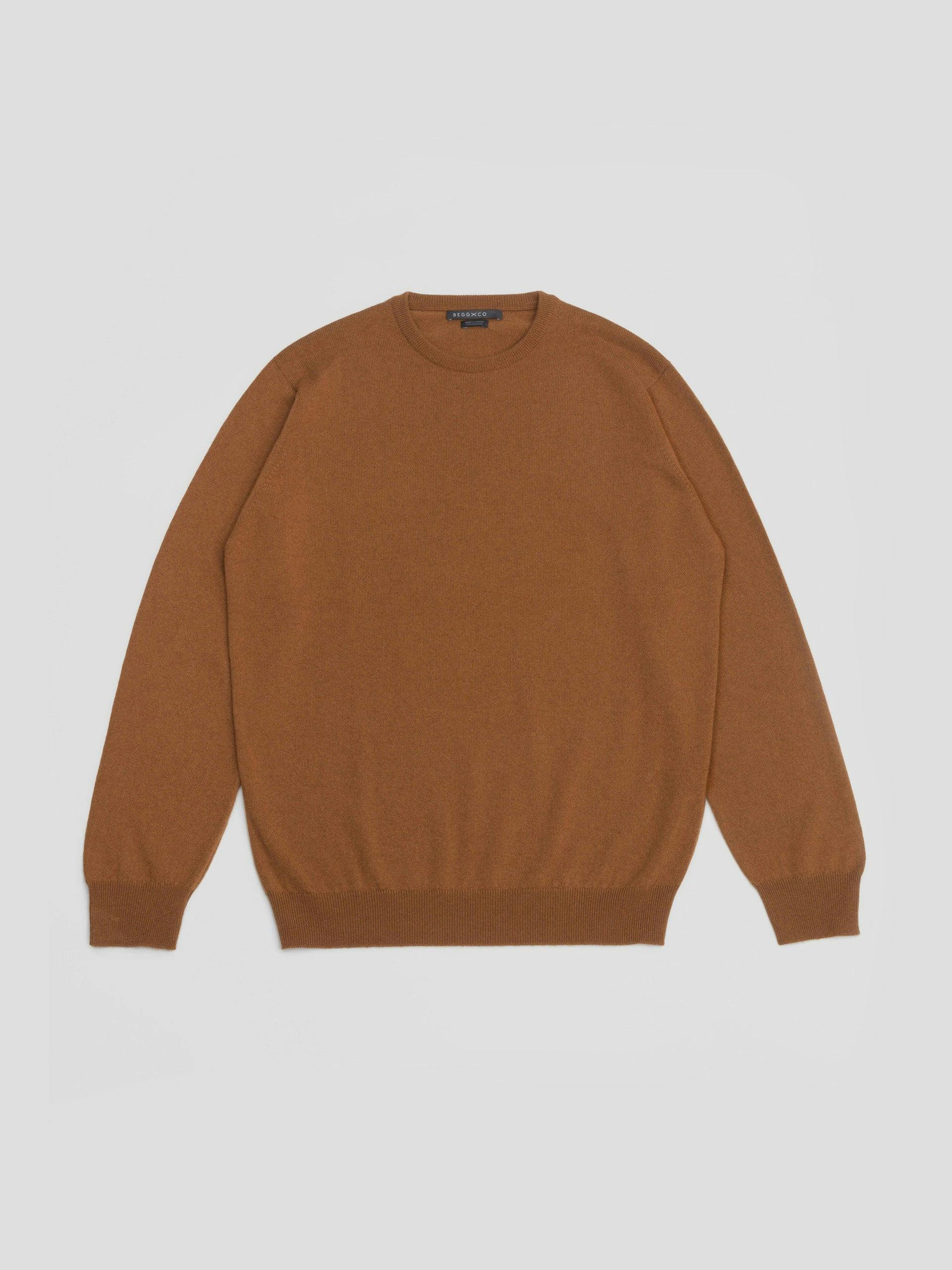 Crew neck knitted cashmere jumper