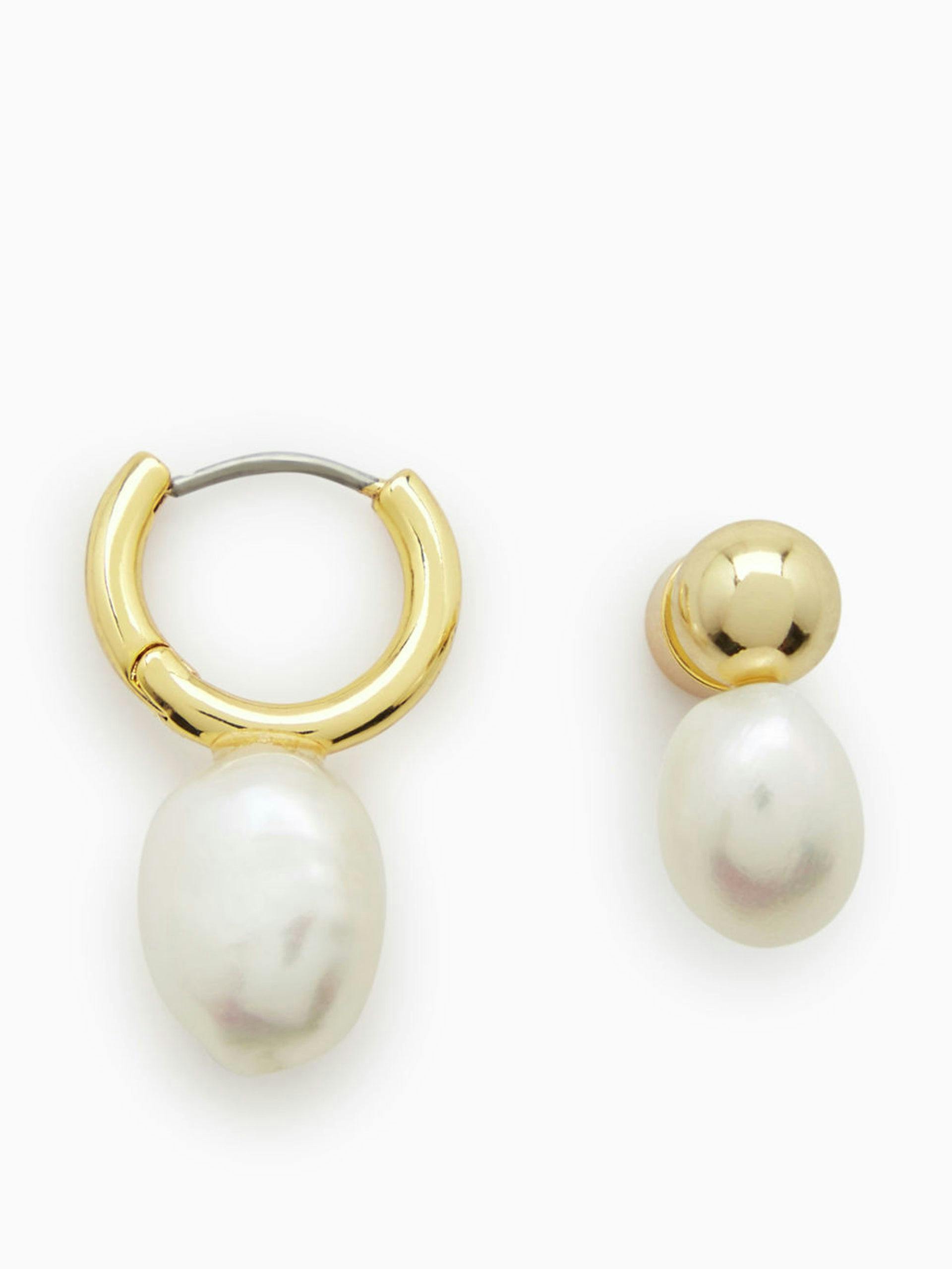 Mismatched pearl earrings