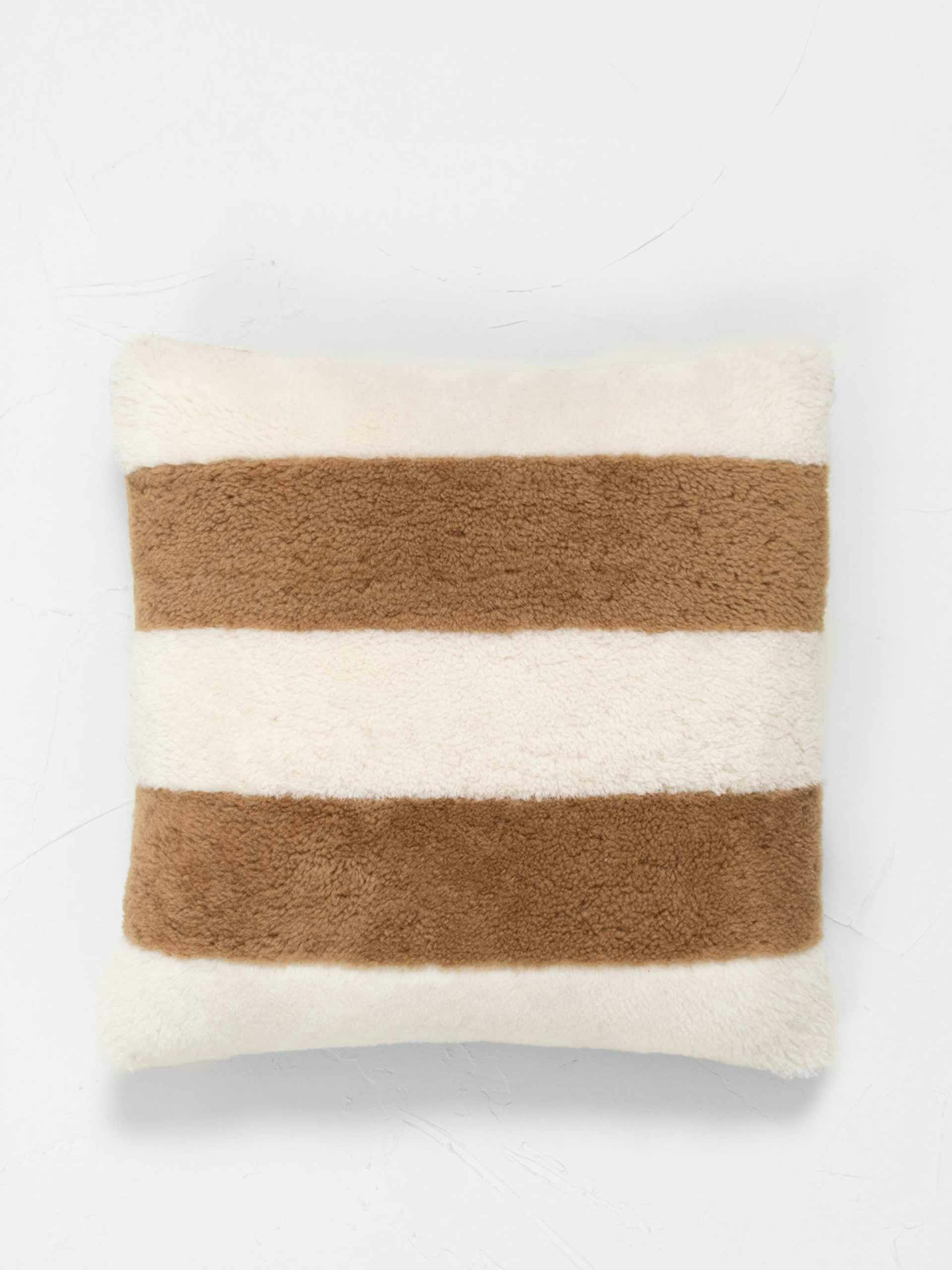 Stripe sheepskin cushion