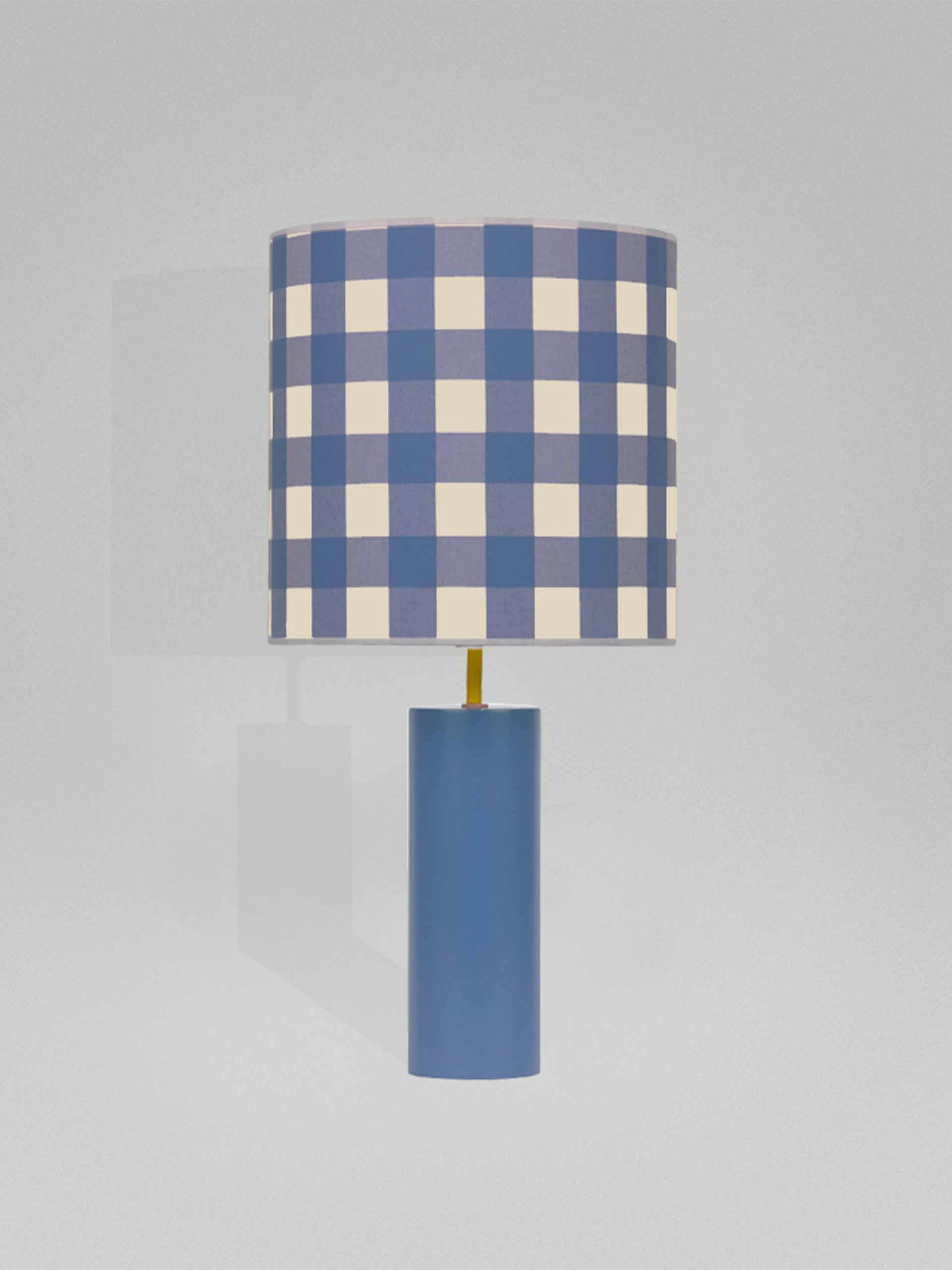 Blue check lamp