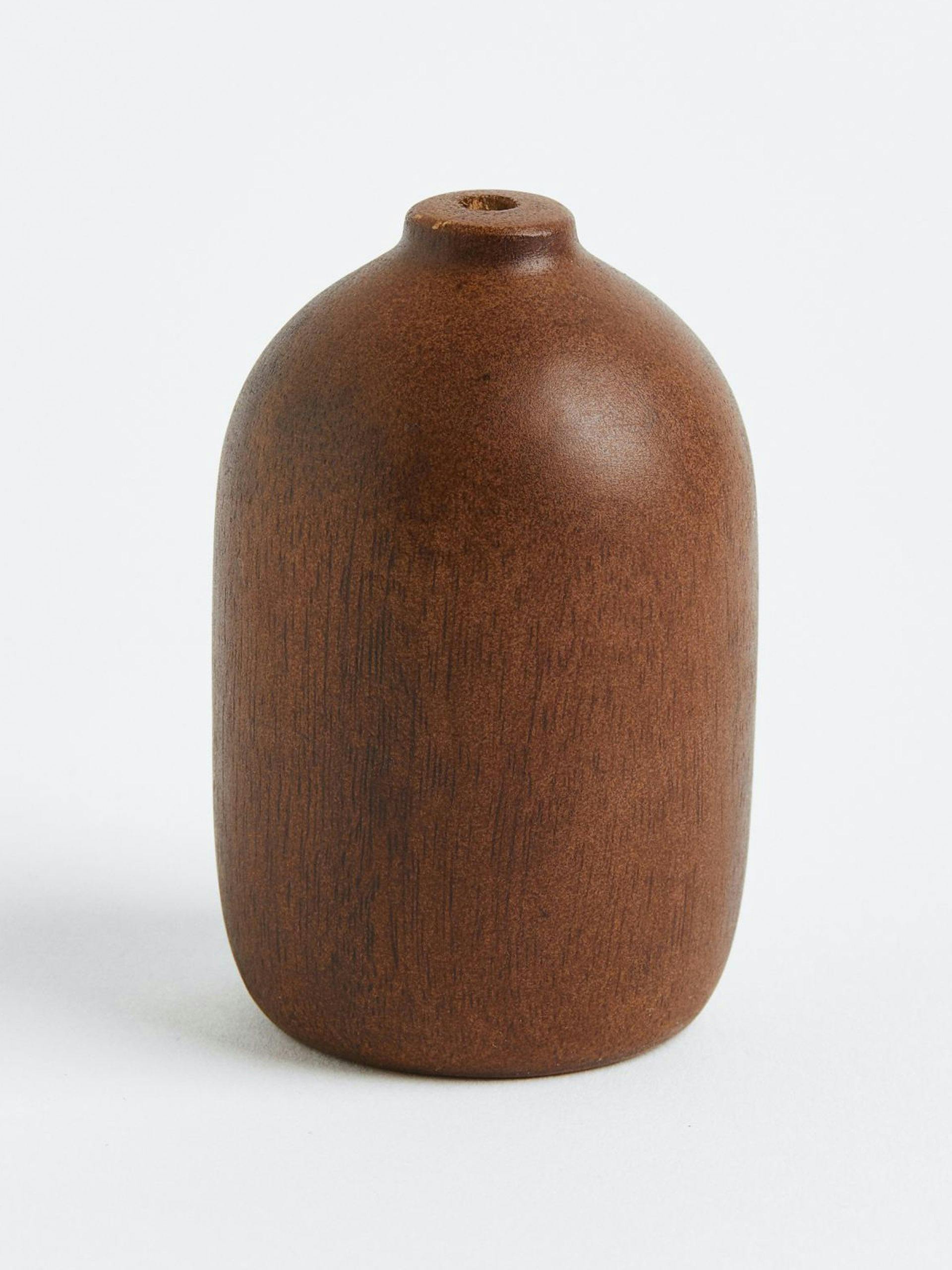 Wooden mini vase
