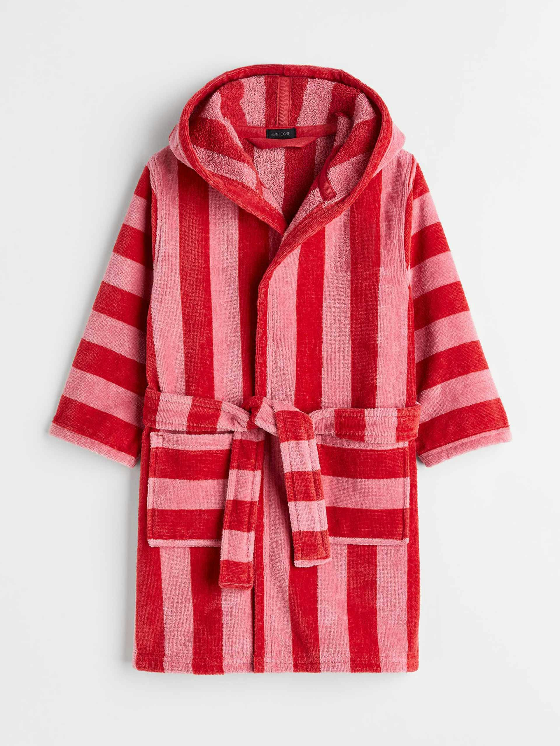 Hooded dressing gown
