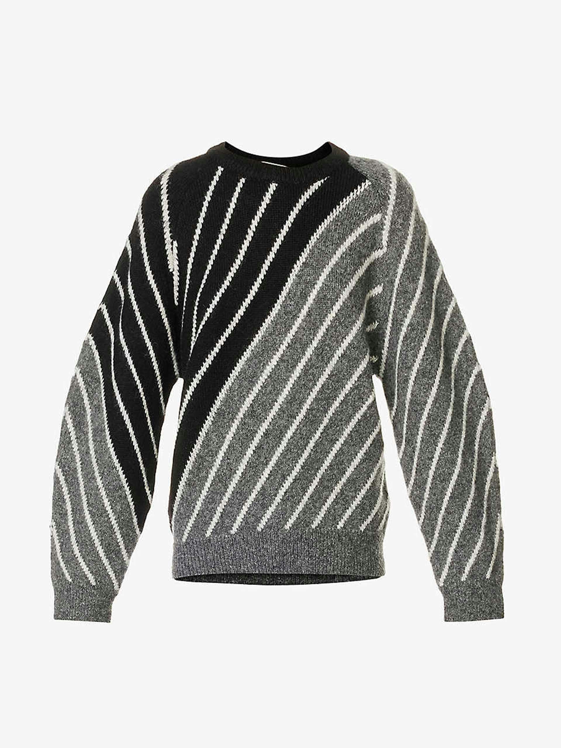 Geometric-pattern knitted jumper