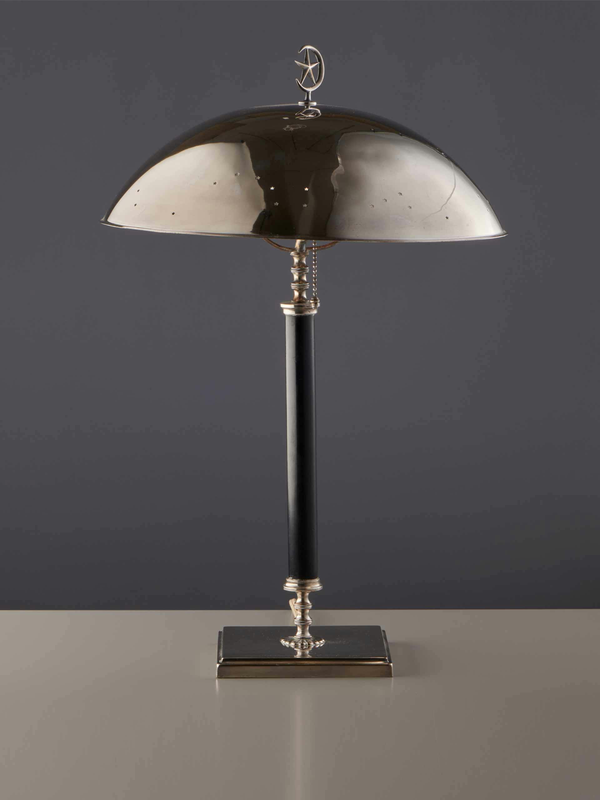 Silver and lacquered metal 1930's table lamp