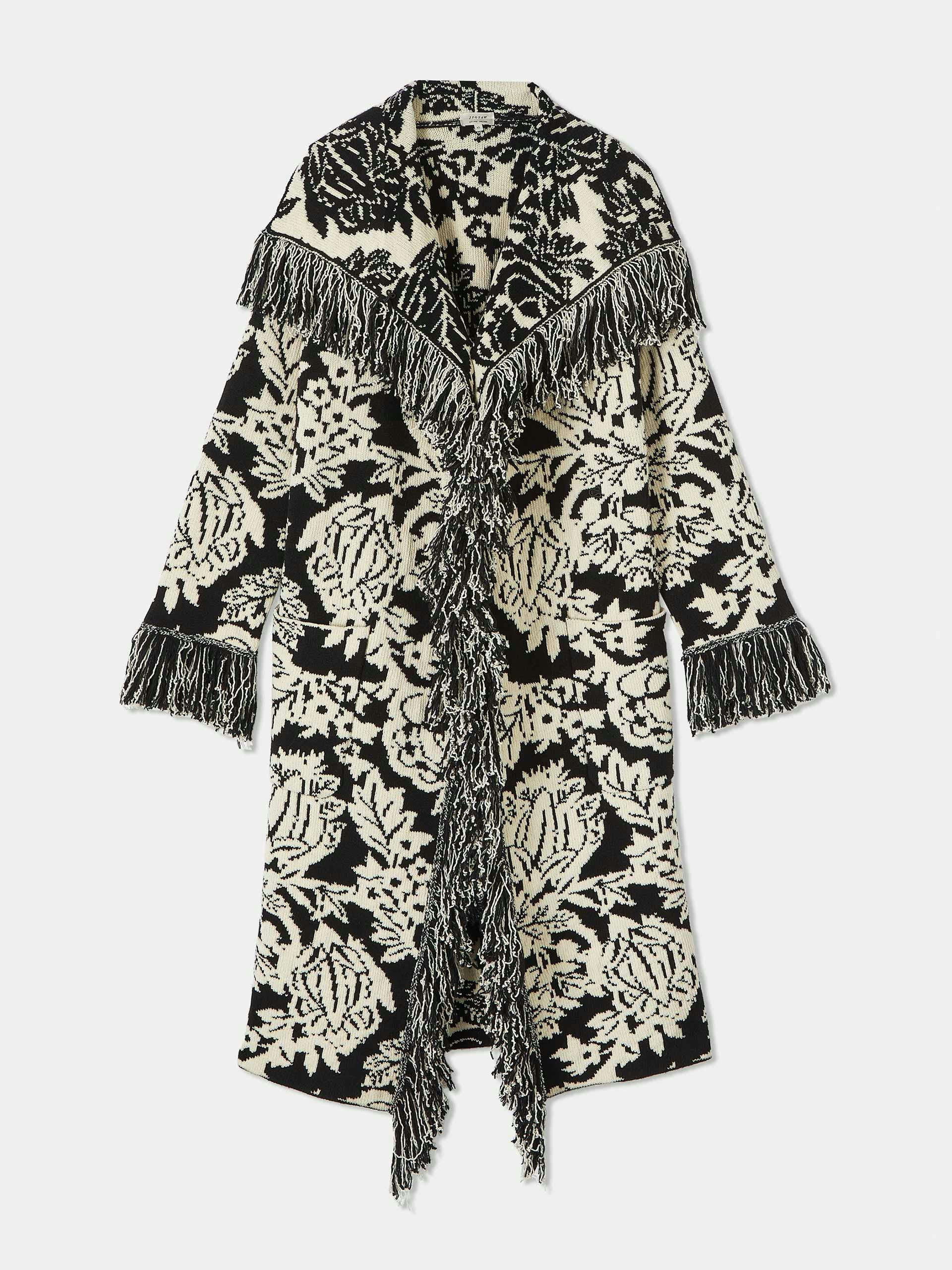 Knitted coat with jacquard pattern