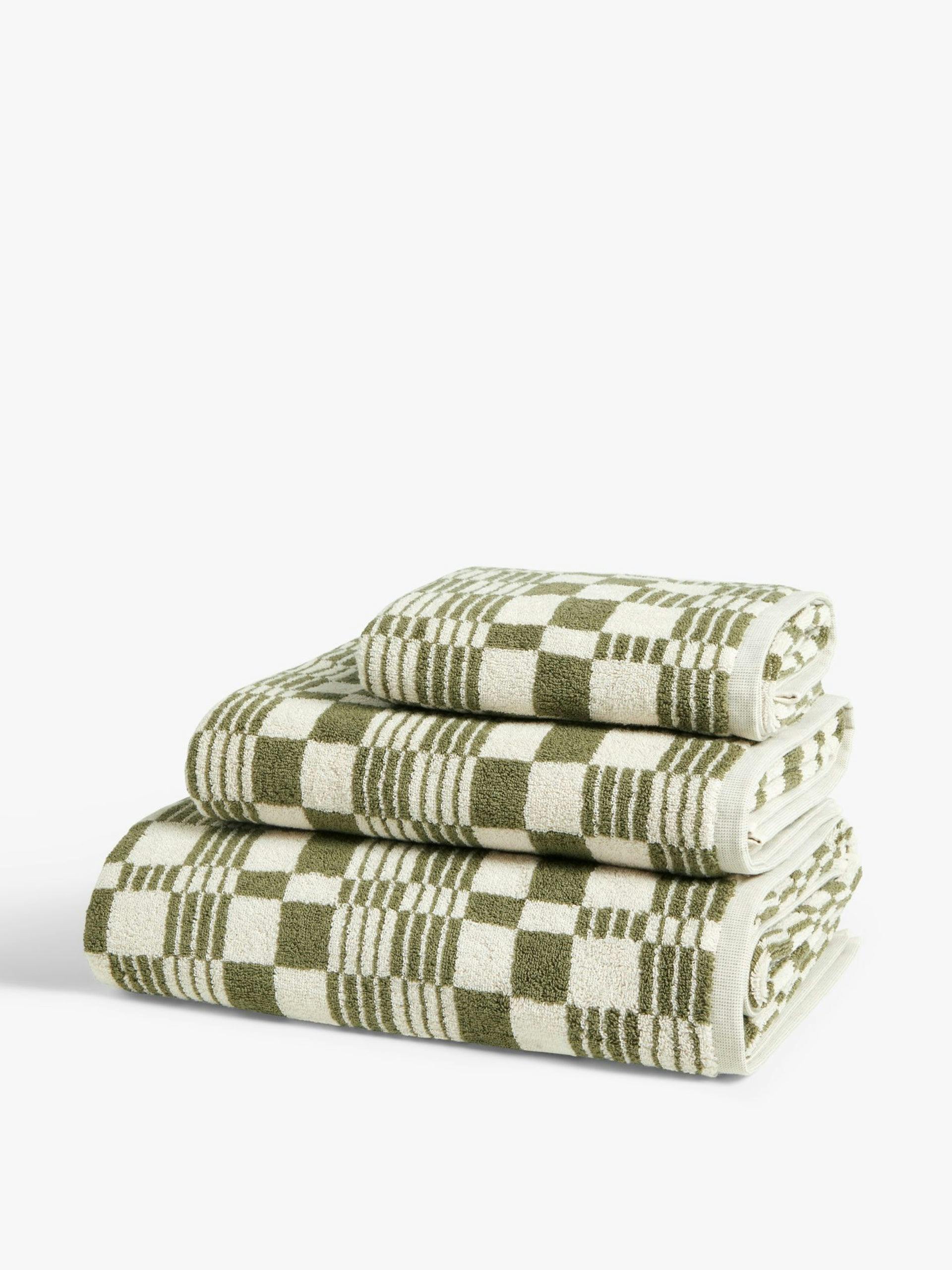 Green and white checked bath towel