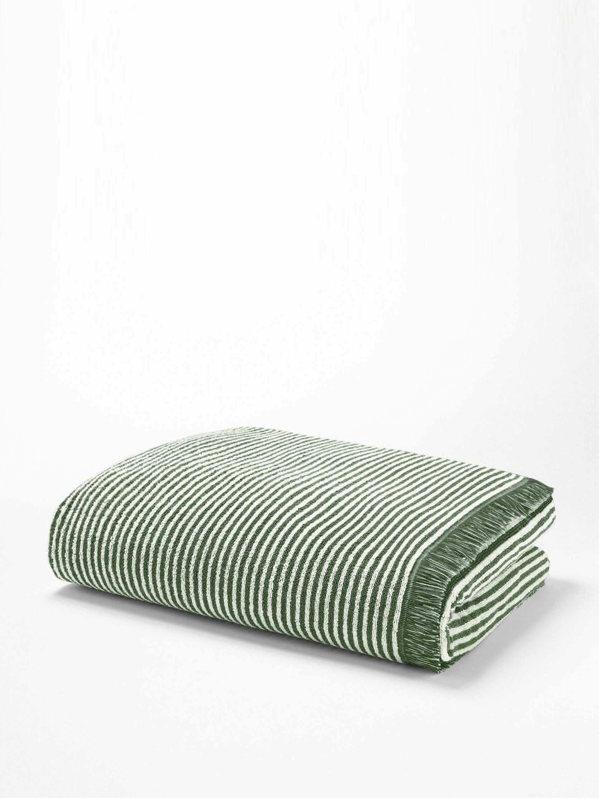 Green striped cotton bath towel