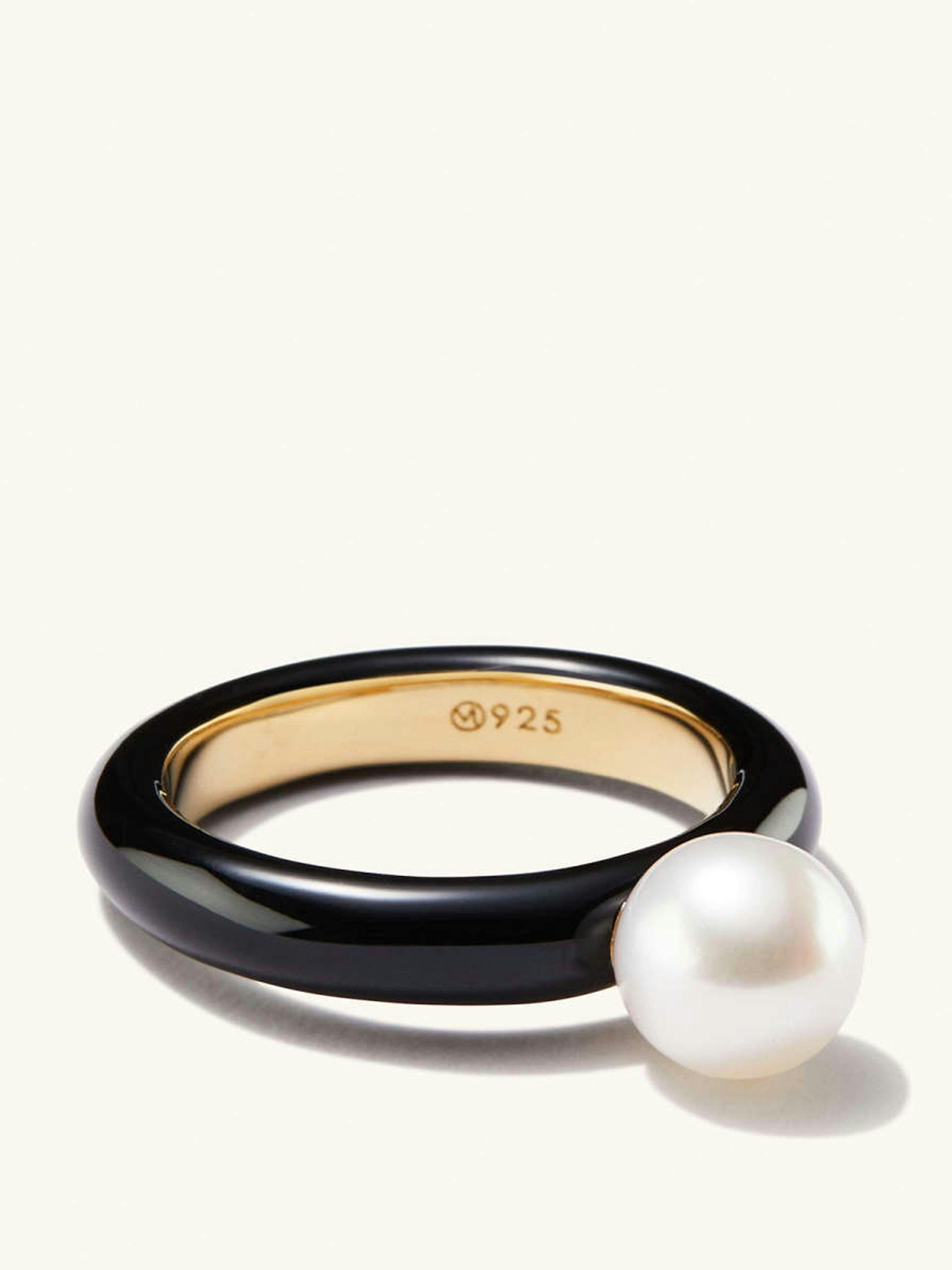 Gumball pearl ring
