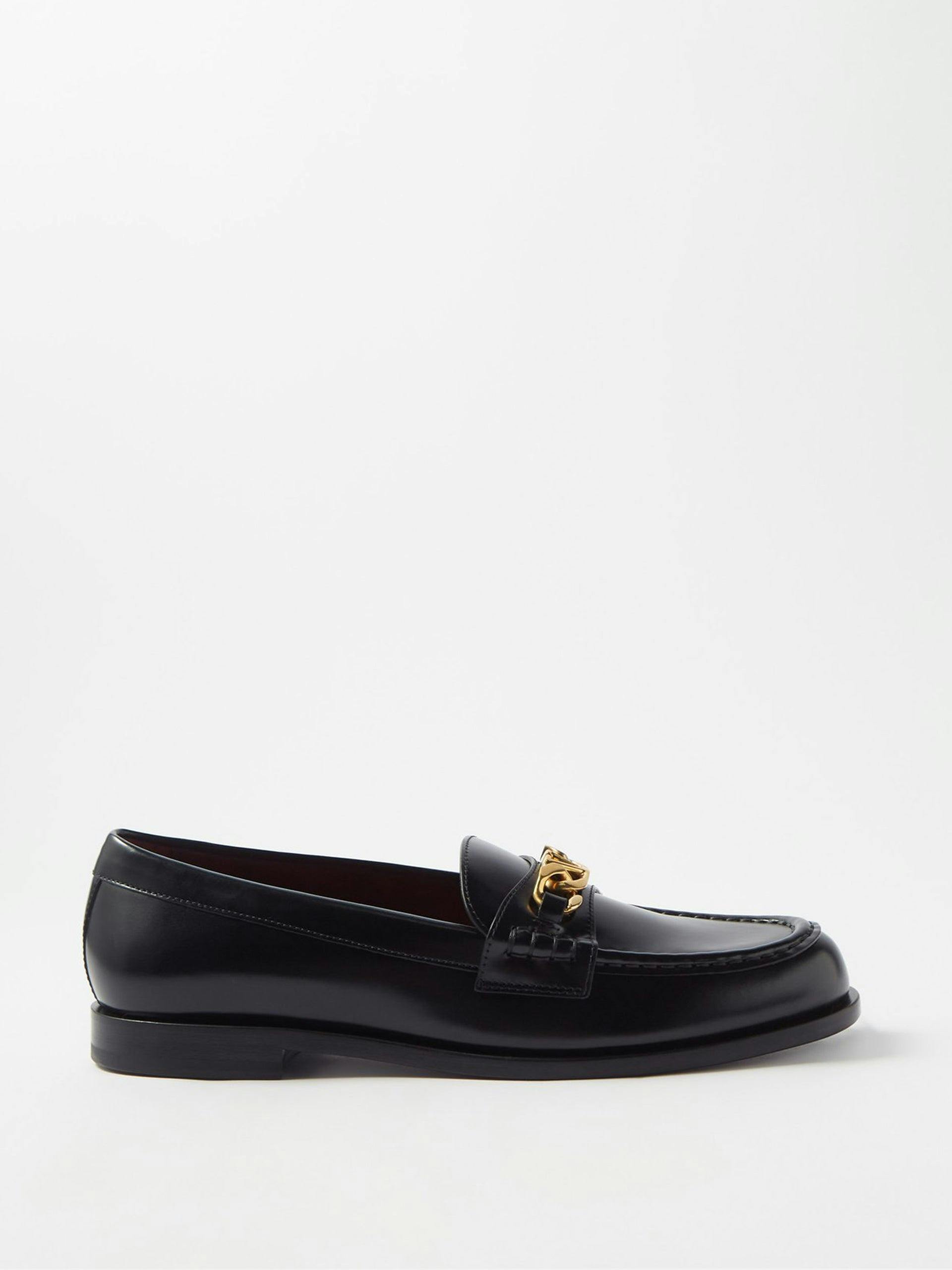 V-Logo chain leather loafers