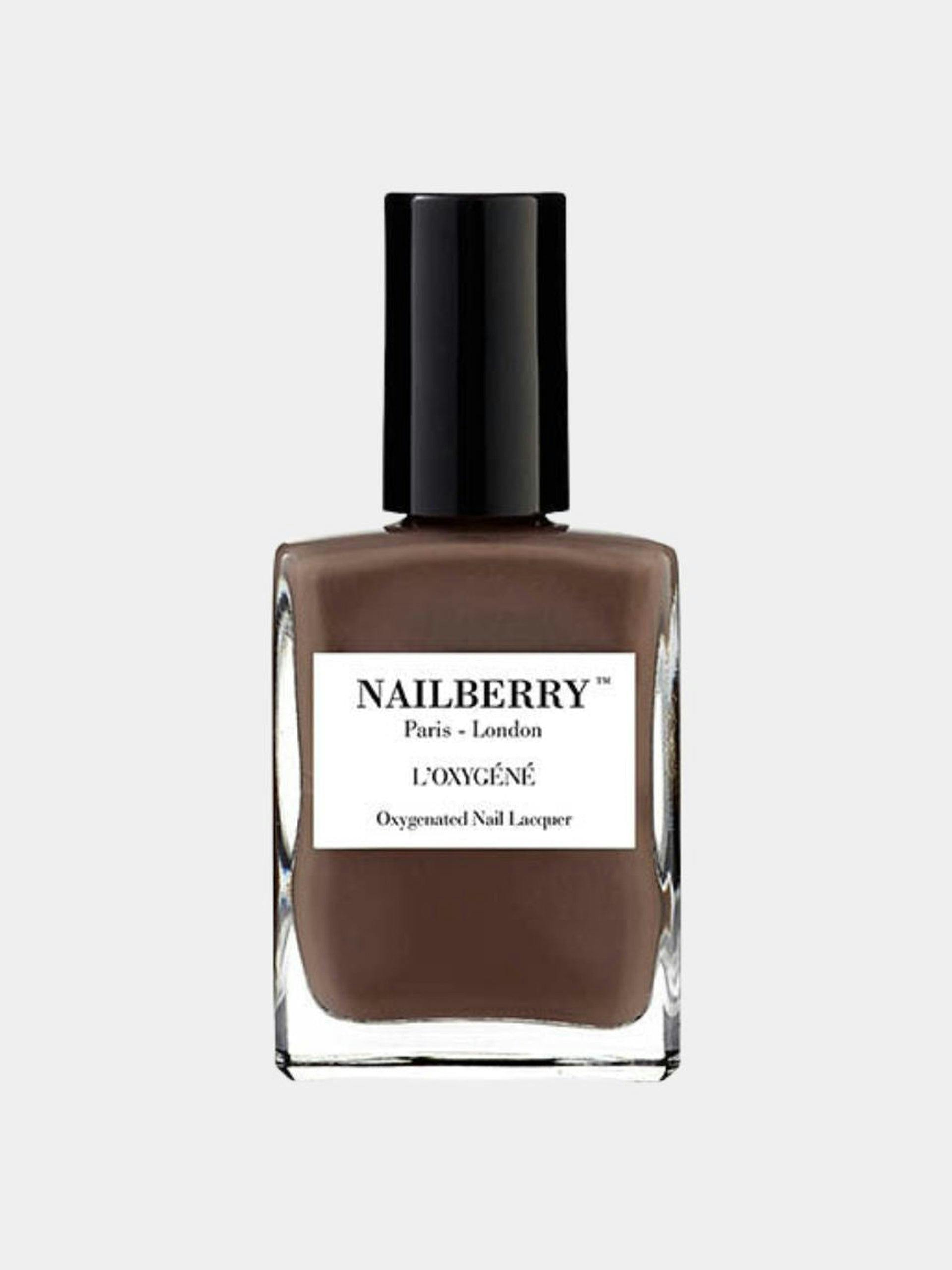Nail lacquer in deep taupe