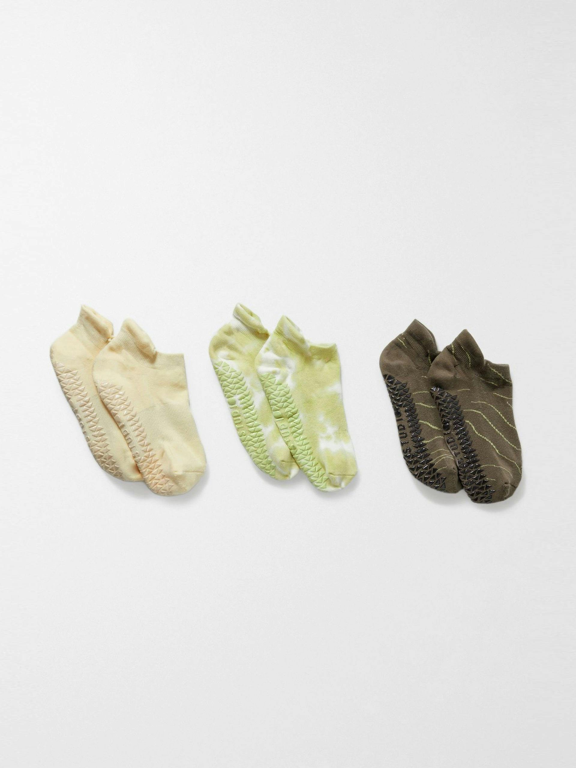 Set of three cotton-blend socks