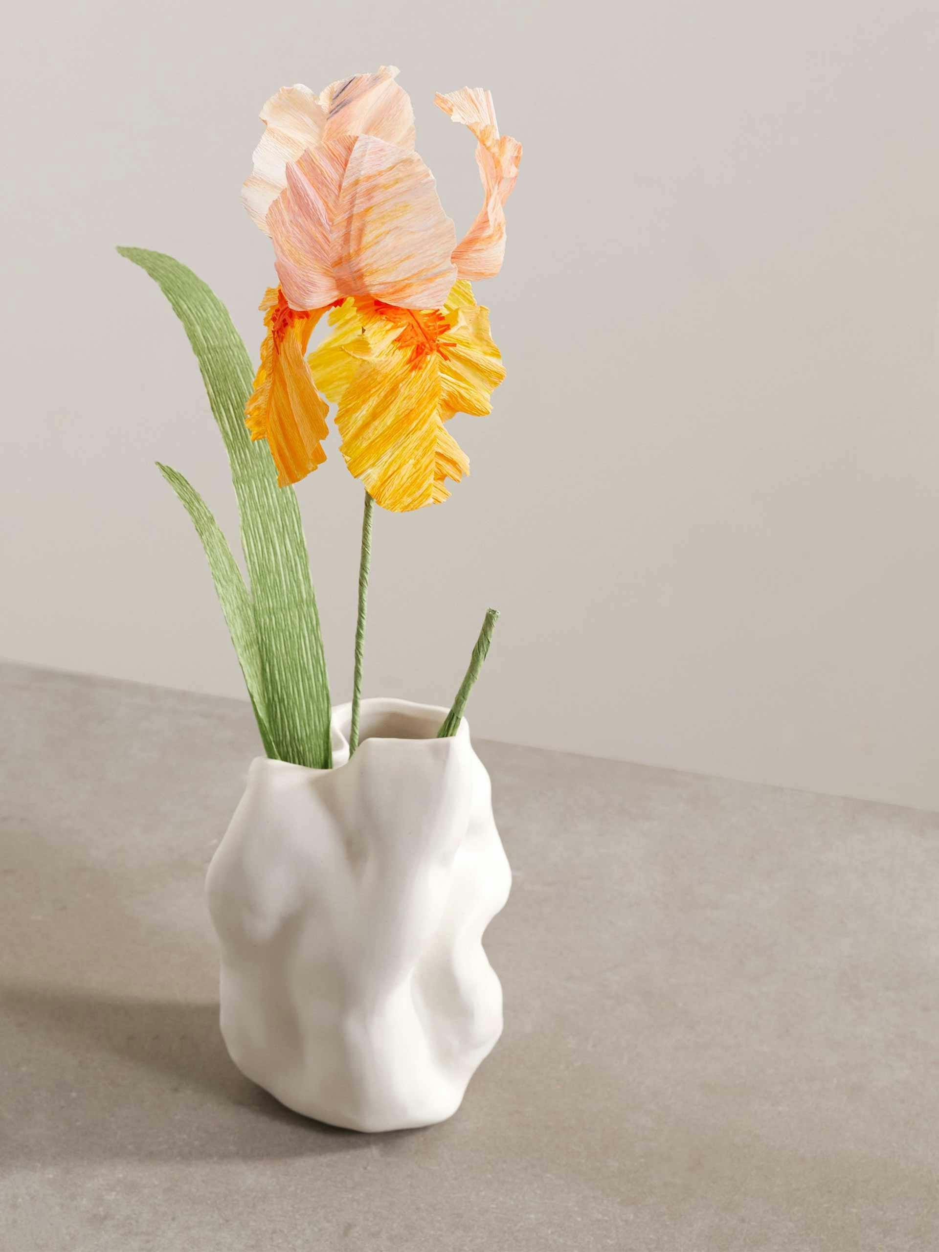 Iris ceramic vase with paper flower