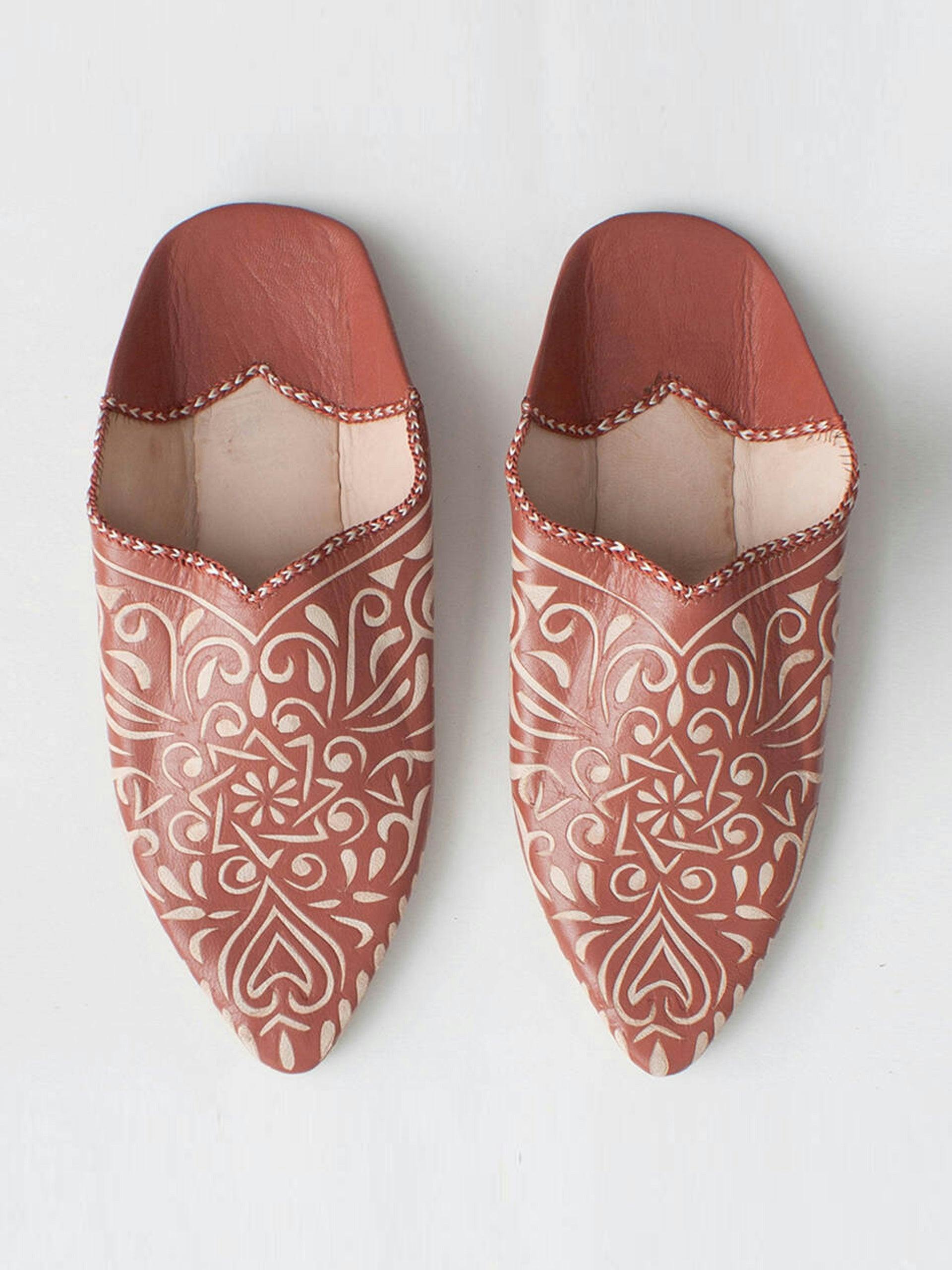 Moroccan decorative babouche slippers