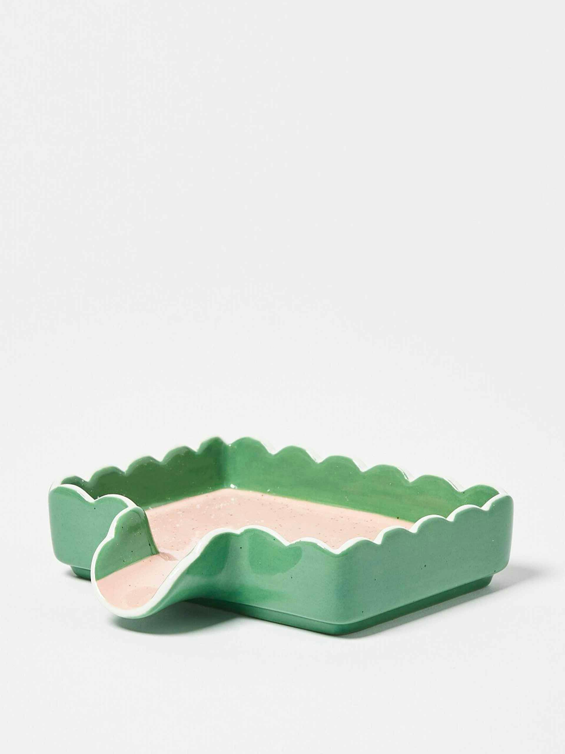 Green ceramic scalloped soap dish