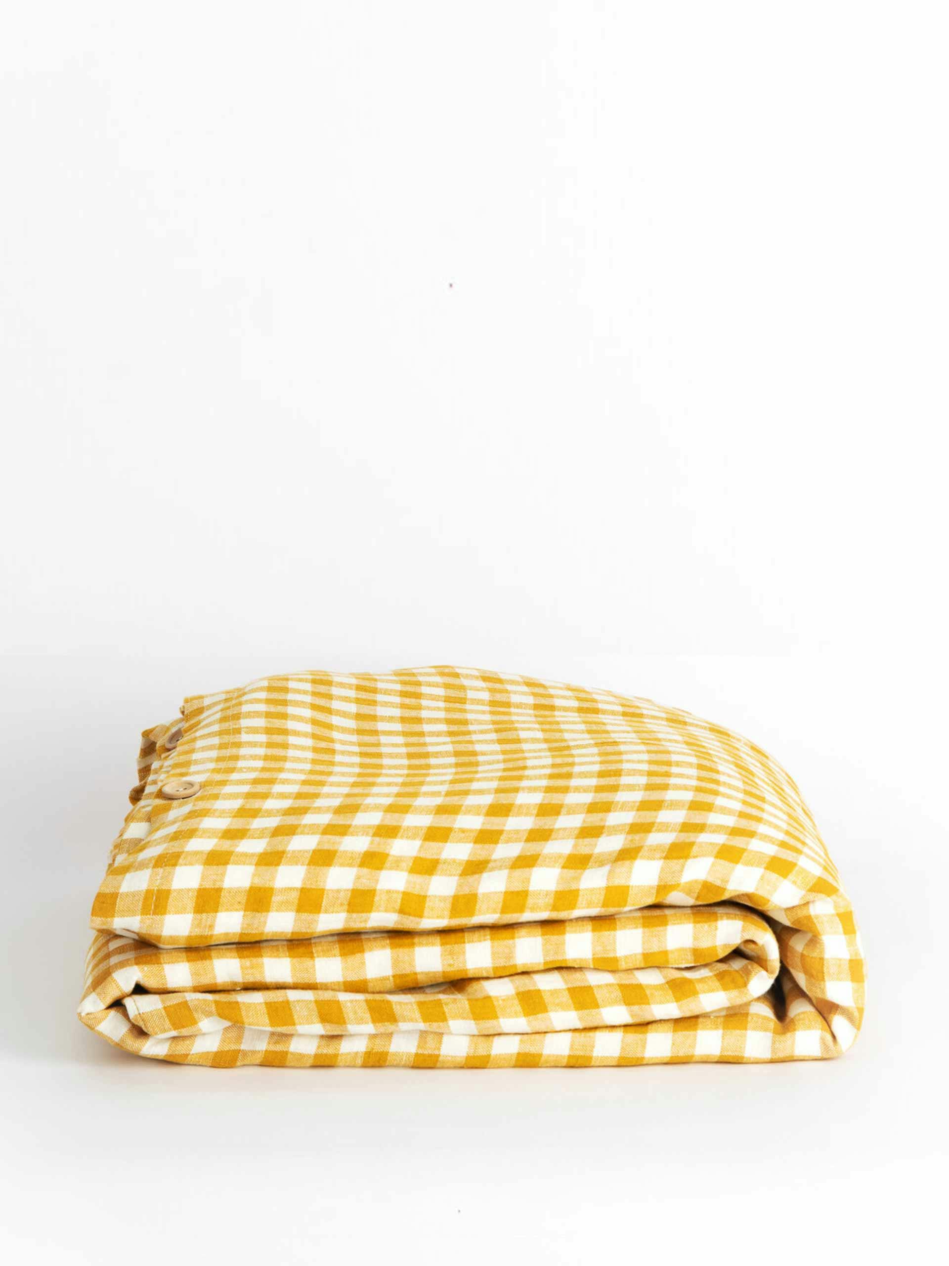 Yellow gingham linen bedding set