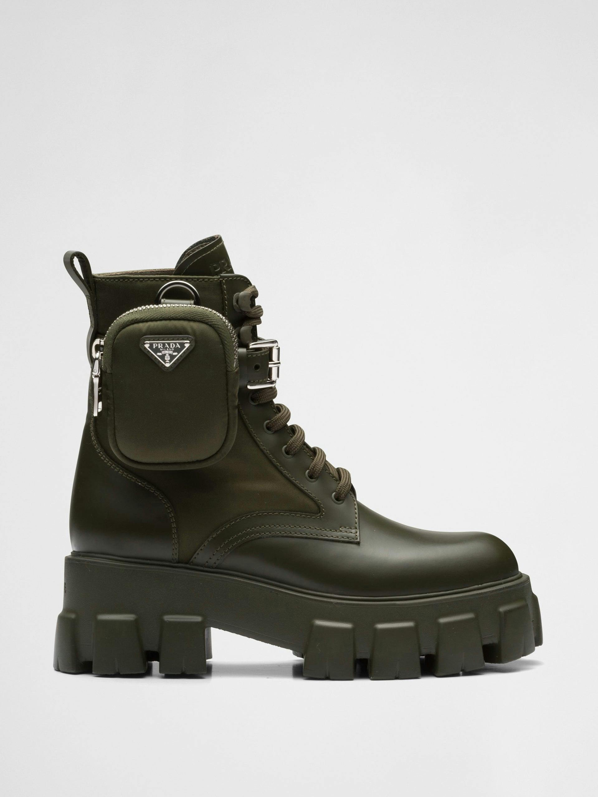 Leather military boots with removable pouch