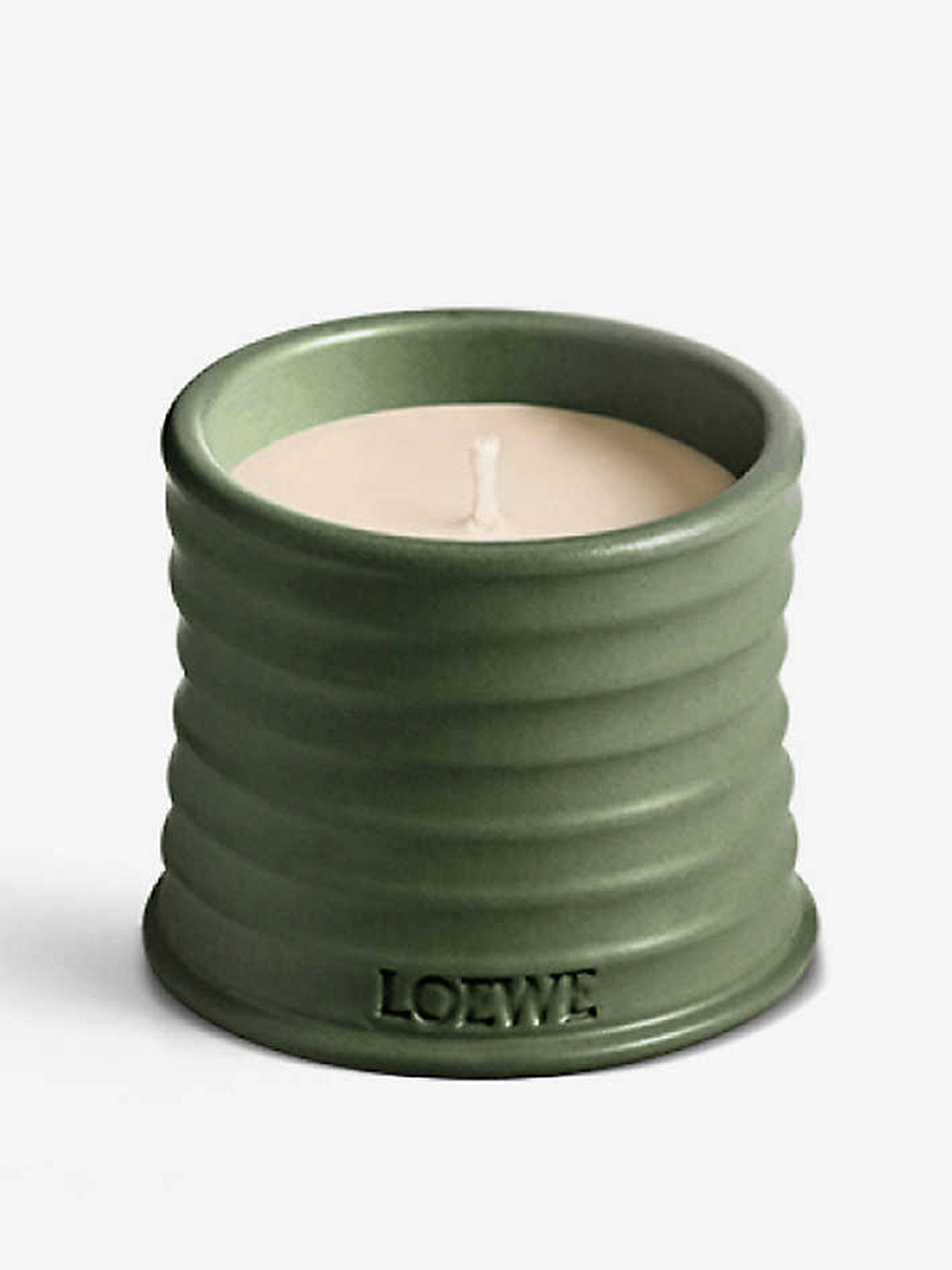 Marihuana scented candle