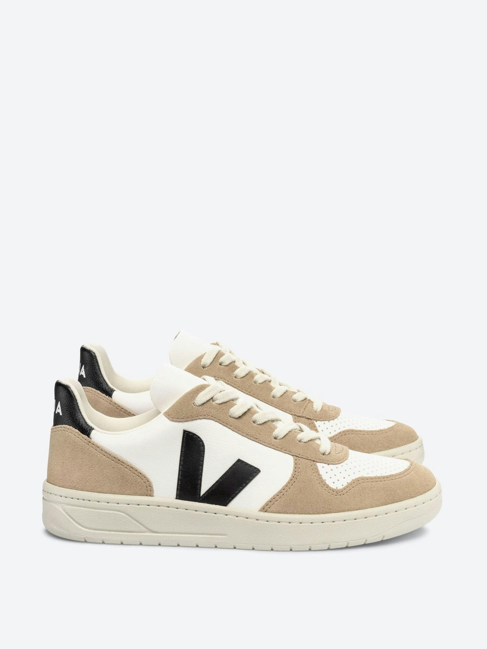 V-10 beige and white trainers