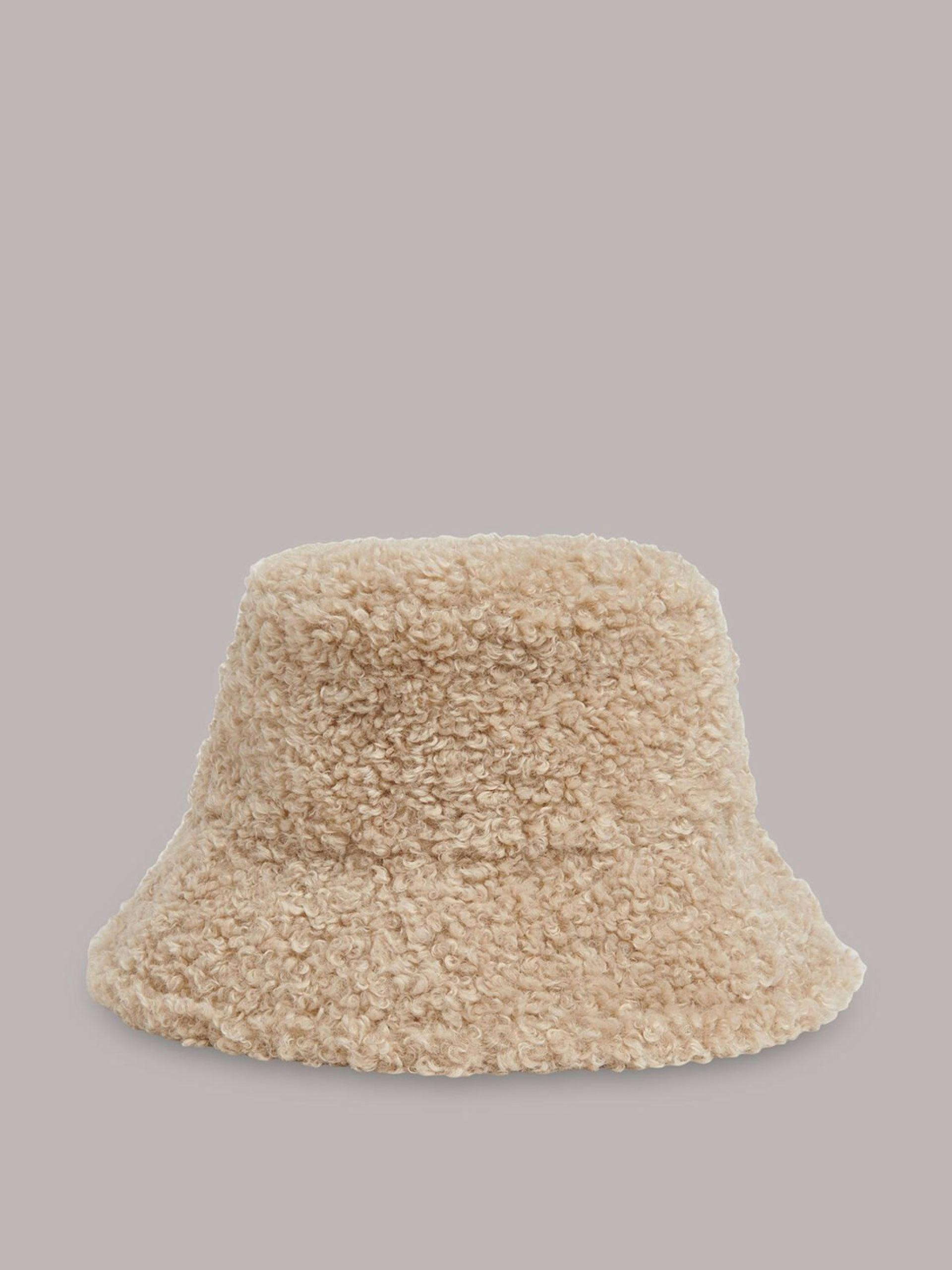 Fluffy borg bucket hat
