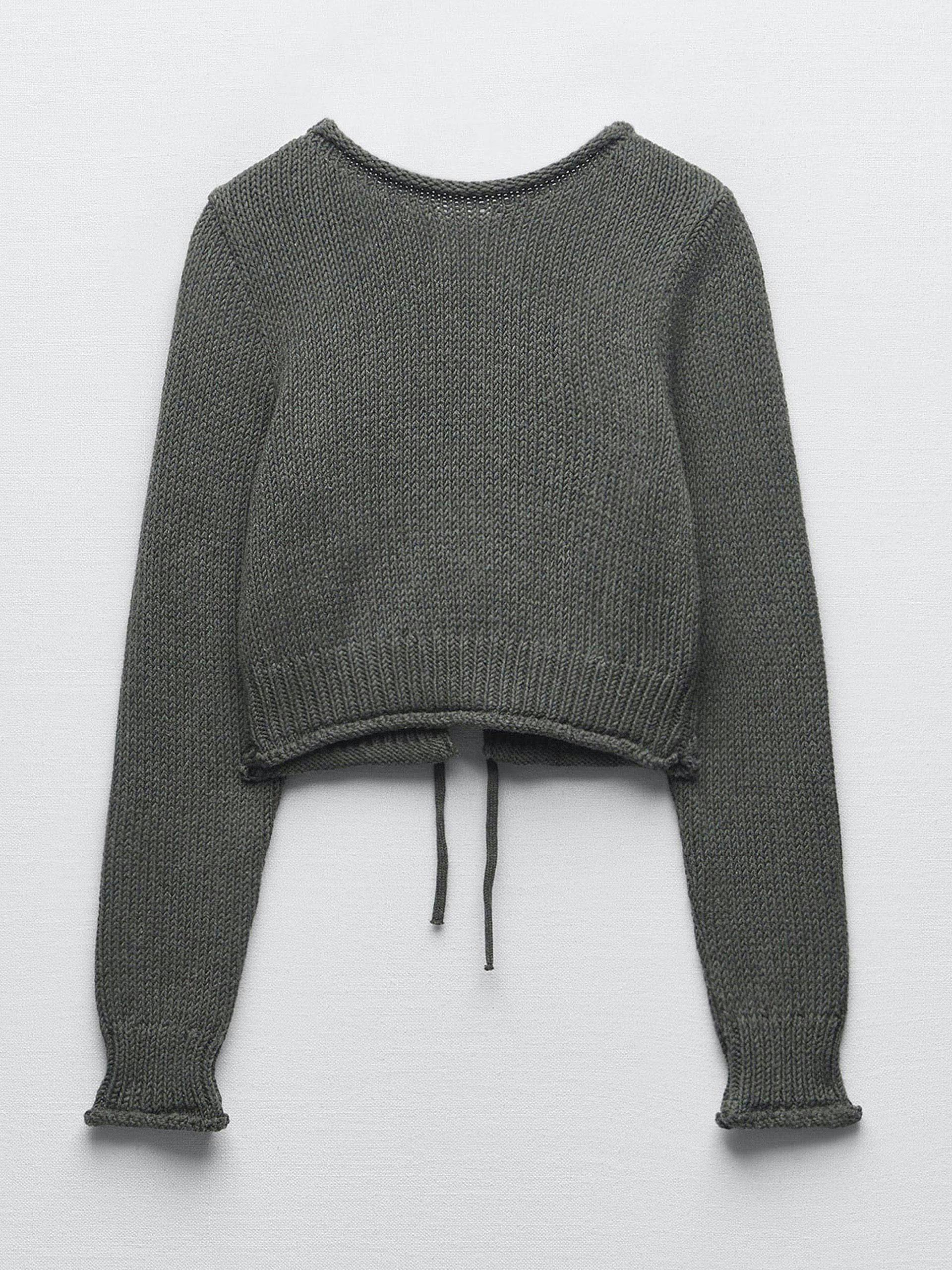 Cropped grey knit