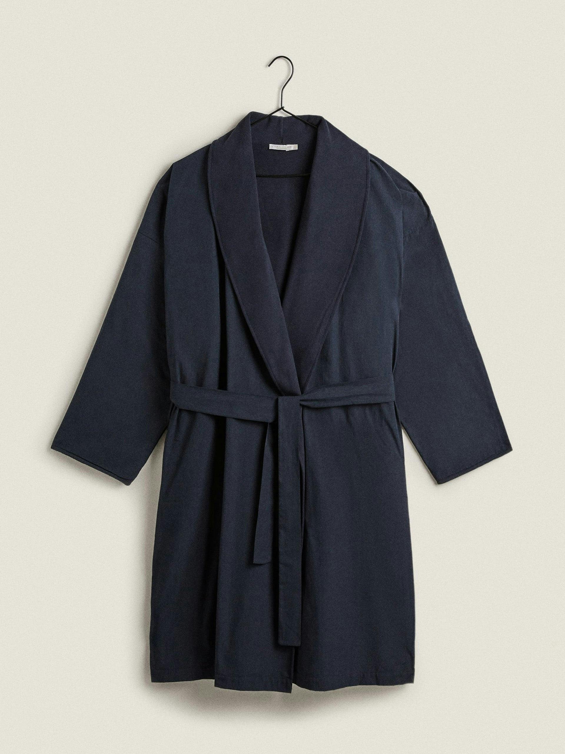 Double-sided dressing gown