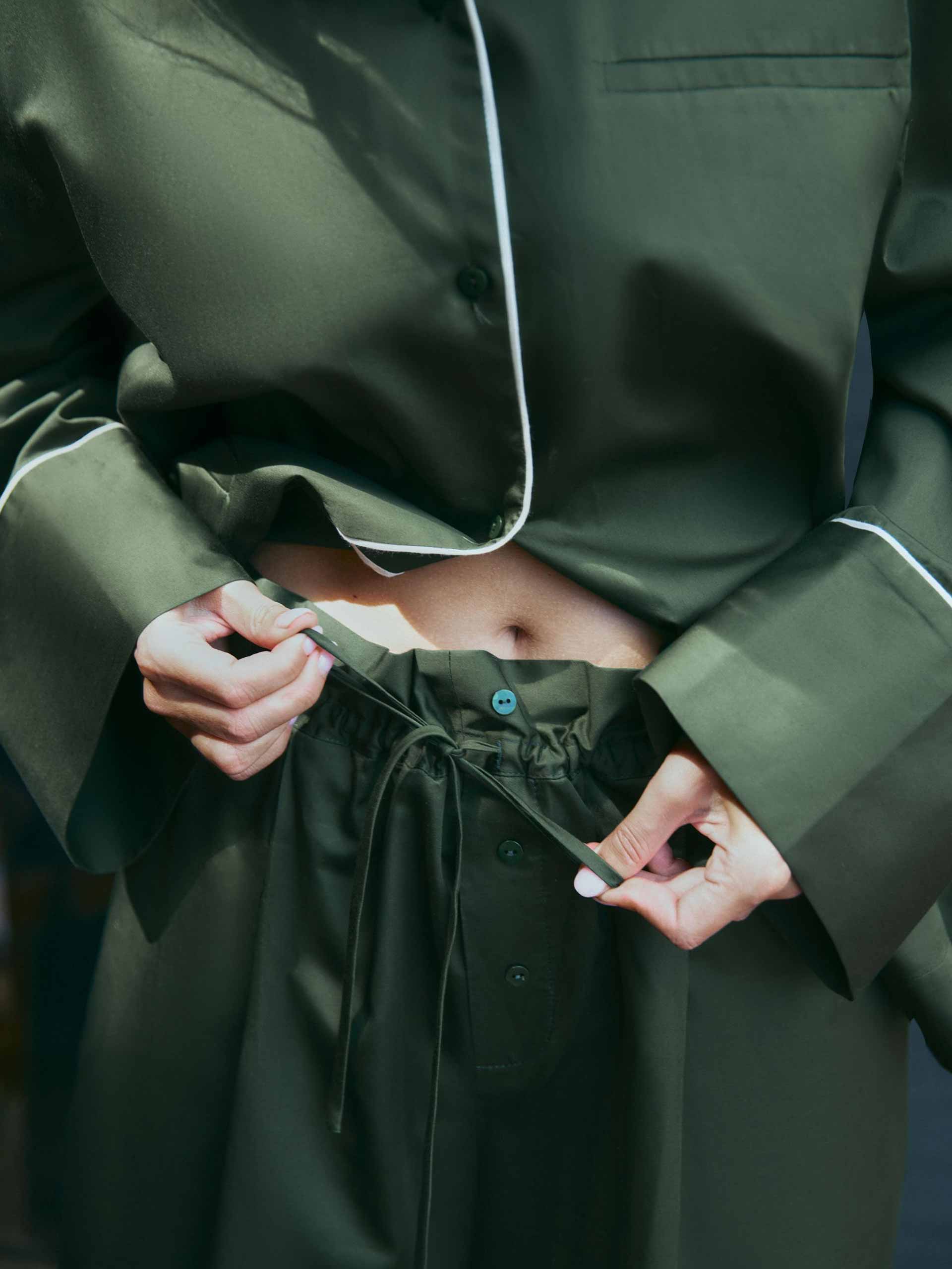 pyjamas-holding-zara