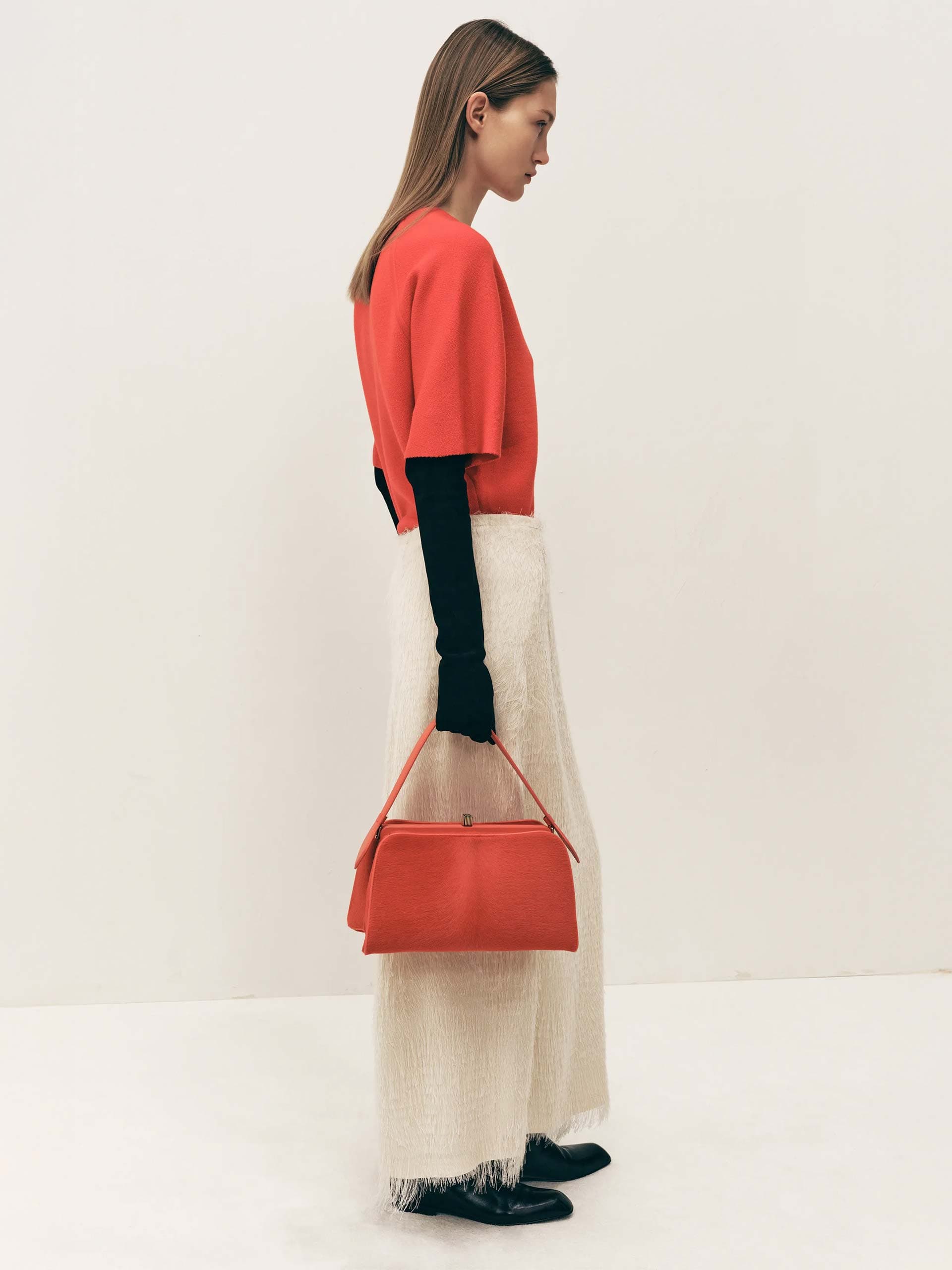 colourpop-holding-khaite-prefall-25